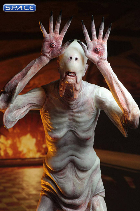 Pale Man from Pans Labyrinth (Guillermo del Toro Signature Collection)