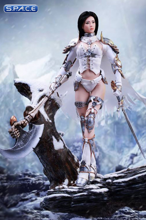 1/6 Scale Silver Huntress SHCC 2017 Exclusive