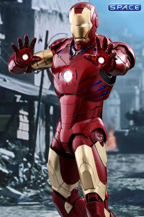 1/4 Scale Iron Man Mark III Deluxe Version QS012 (Iron Man)