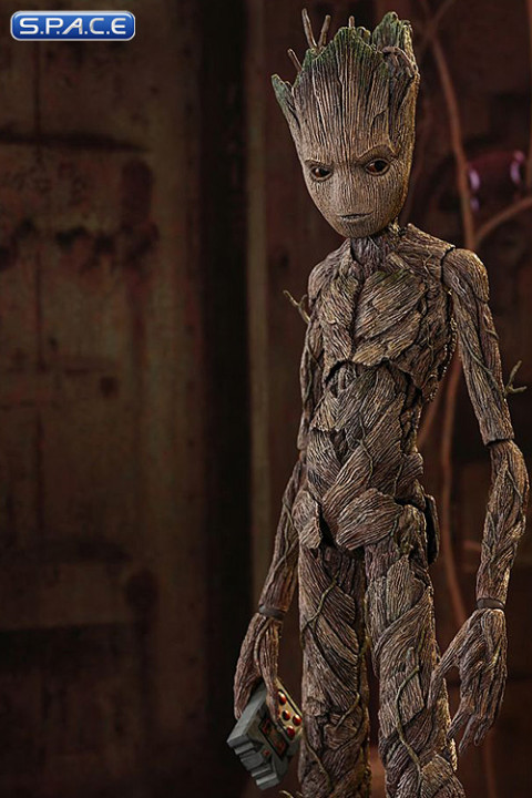 1/6 Scale Groot Movie Masterpiece MMS475 (Avengers: Infinity War)