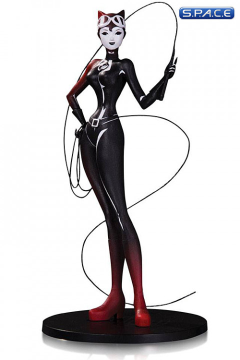Catwoman Statue by Sho Murase (DC Artists Alley)