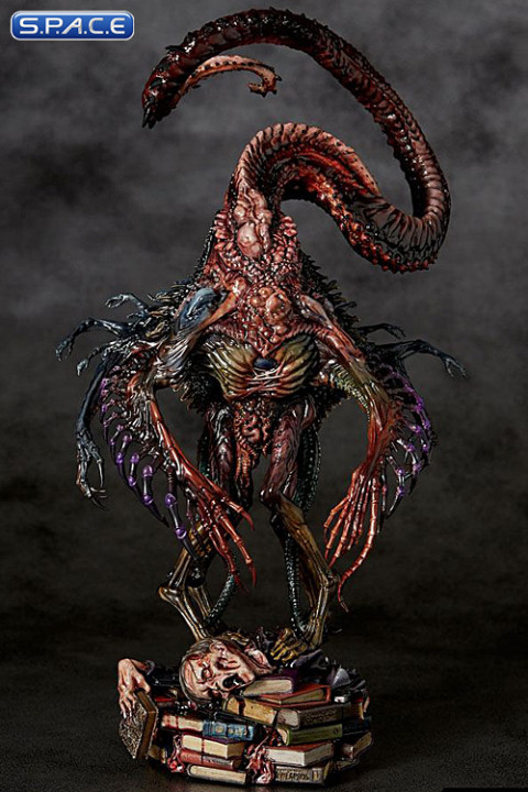 Nyarlathotep Statue by Paul Komoda Statue (H.P. Lovecraft)