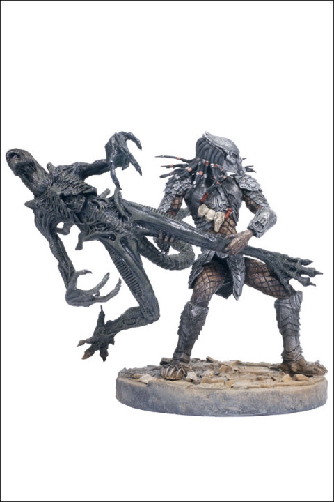 Celtic Predator throws Alien Playset (Alien vs. Predator S. 2)