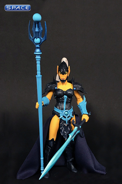 Malynna (Mythic Legions)