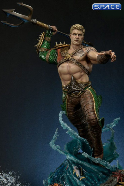 1/4 Scale Aquaman Premium Masterline Statue (Injustice 2)