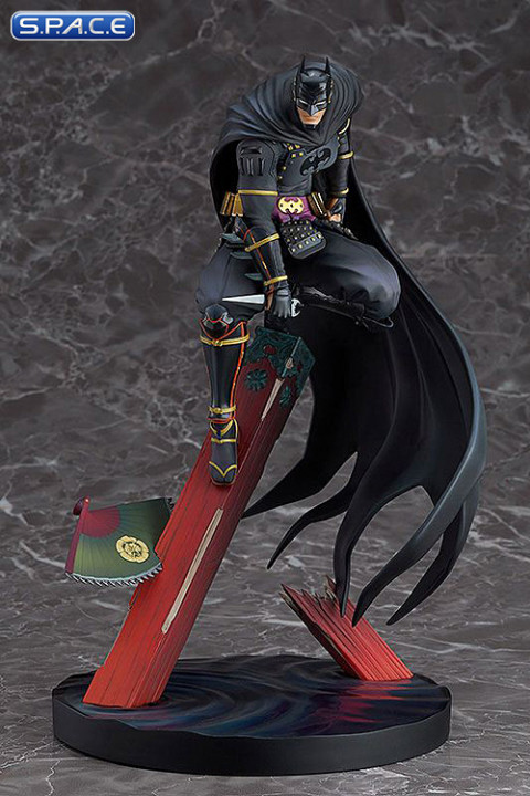 1/8 Scale Ninja Batman Statue (Batman Ninja)