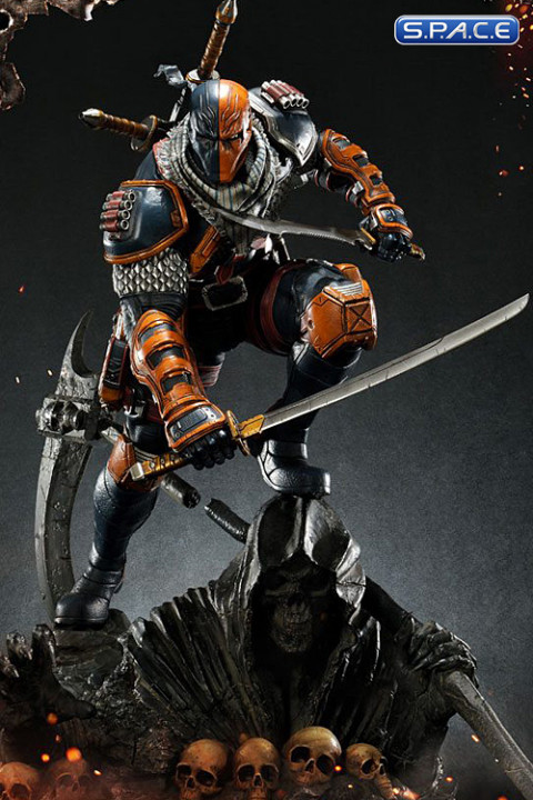 1/3 Scale Deathstroke Museum Masterline Statue (DC Comics)