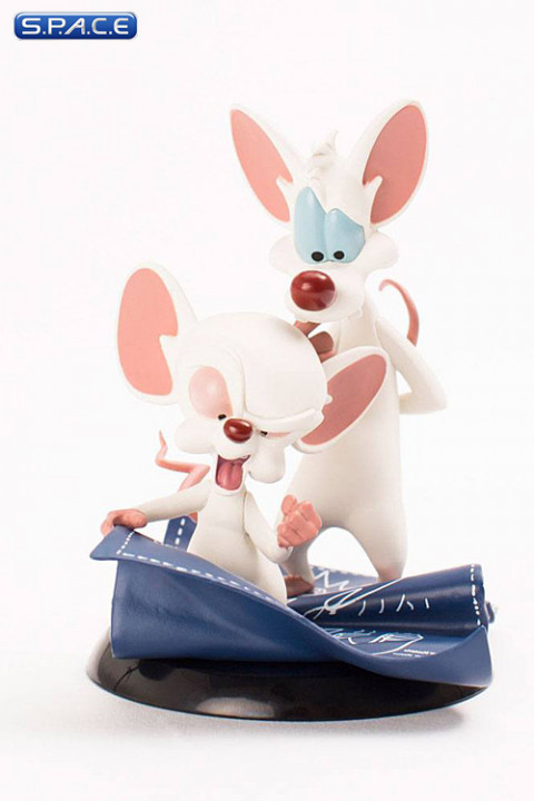 Taking over the World Q-Fig Figure (Pinky and the Brain)