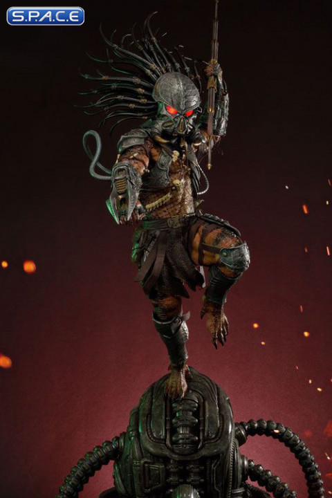 1/4 Scale Cracked Tusk Predator Premium Masterline Statue (Predator)