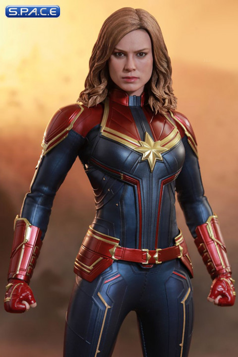 1/6 Scale Captain Marvel Movie Masterpiece MMS521 (Captain Marvel)