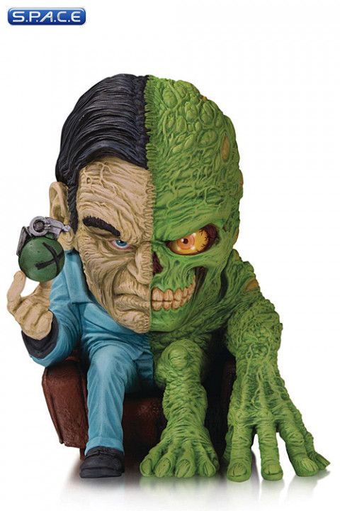 Two-Face Vinyl Figure by James Groman (DC Artists Alley)