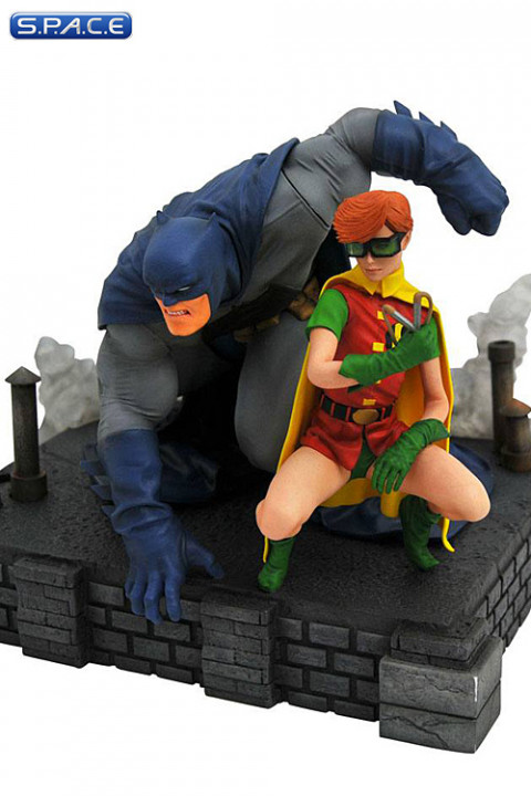 Batman & Robin DC Comic Gallery PVC Statue (Batman: The Dark Knight Returns)