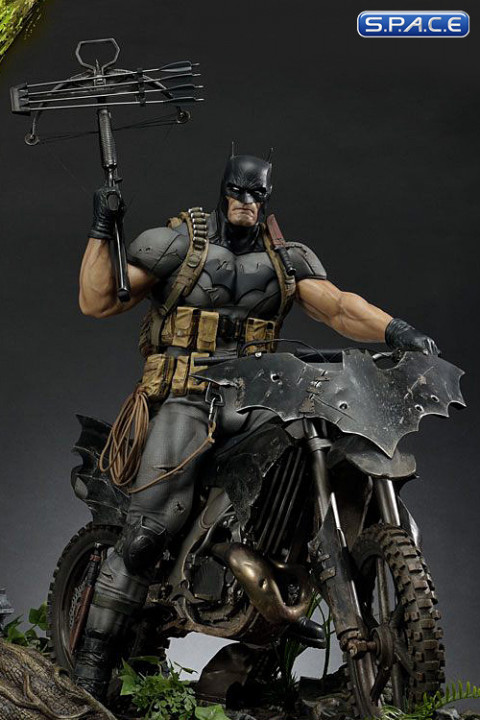 1/3 Scale Batman Zero Year Ultimate Museum Masterline Statue (DC Comics)