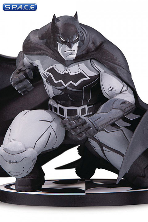 Batman Statue by Joe Madureira (Batman Black and White)