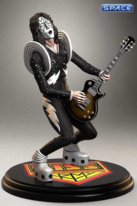 Spaceman Rock Iconz Statue (Kiss)