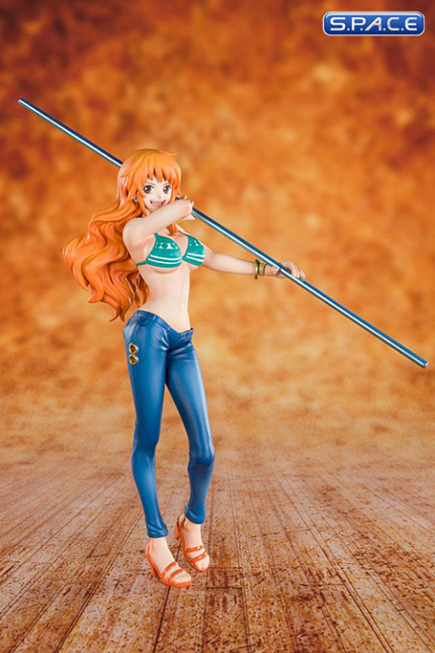 FiguartsZero Burglar Nami PVC Statue (One Piece)