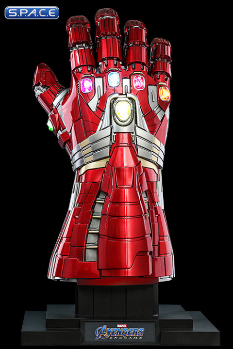 1:1 Nano Gauntlet Hulk Version Life-Size Movie Masterpiece (Avengers: Endgame)