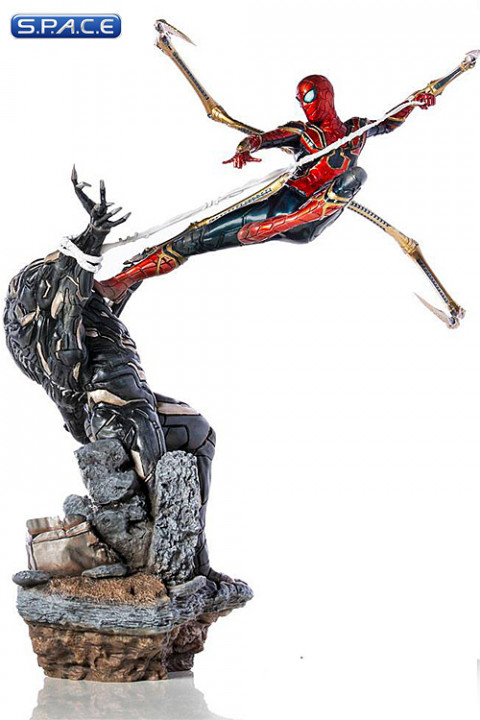 1/10 Scale Iron Spider vs. Outrider BDS Art Scale Statue (Avengers: Endgame)