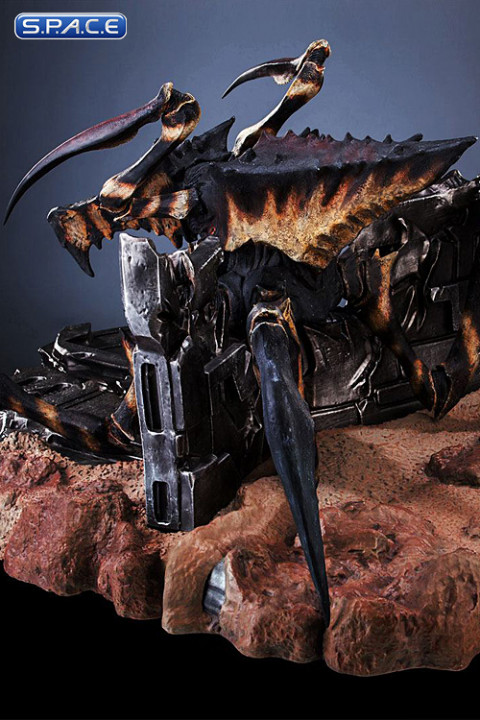 Warrior Bug Statue (Starship Troopers: Traitor of Mars)