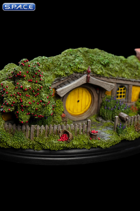 13 Apple Orchard Hobbit Hole (The Hobbit: An Unexpected Journey)