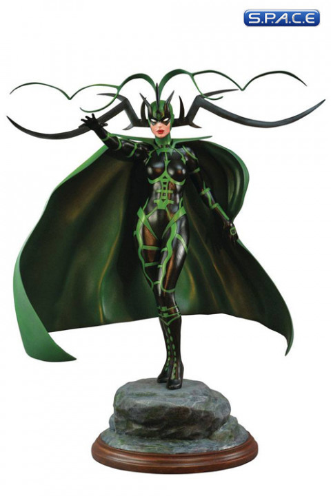 Hela Premier Collection Statue (Marvel)