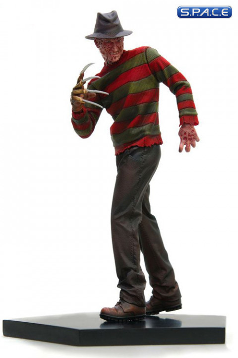 1/10 Scale Freddy Krueger Art Scale Statue (A Nightmare on Elm Street)