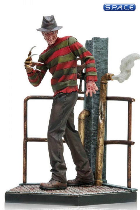 1/10 Scale Freddy Krueger Deluxe Art Scale Statue (A Nightmare on Elm Street)