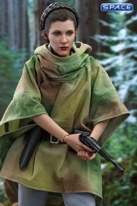 1/6 Scale Princess Leia Movie Masterpiece MMS549 (Star Wars)