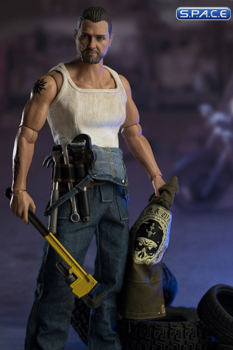 1/6 Scale Motor Mechanic (Forever Wheels)