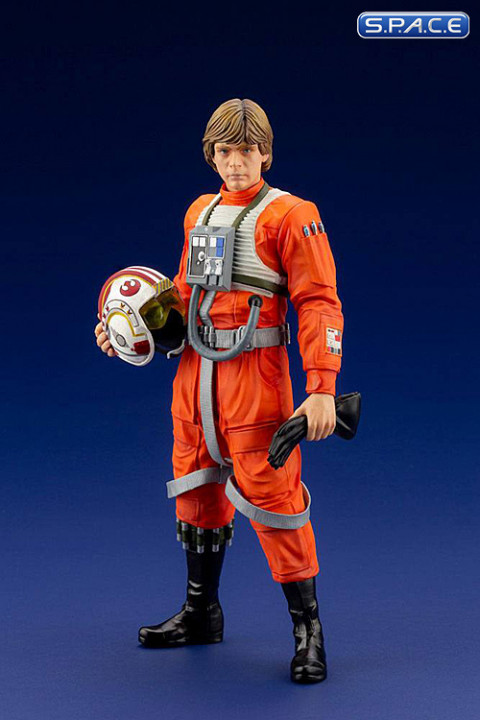 1/10 Scale Luke Skywalker X-Wing Pilot ARTFX+ Statue (Star Wars)