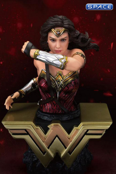 Wonder Woman Bust (Justice League)