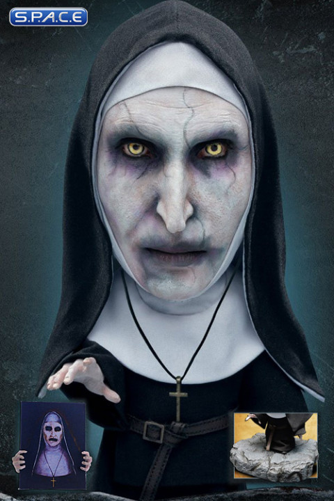 Valak Deluxe Version Deformed Real Series Vinyl Statue (The Nun)