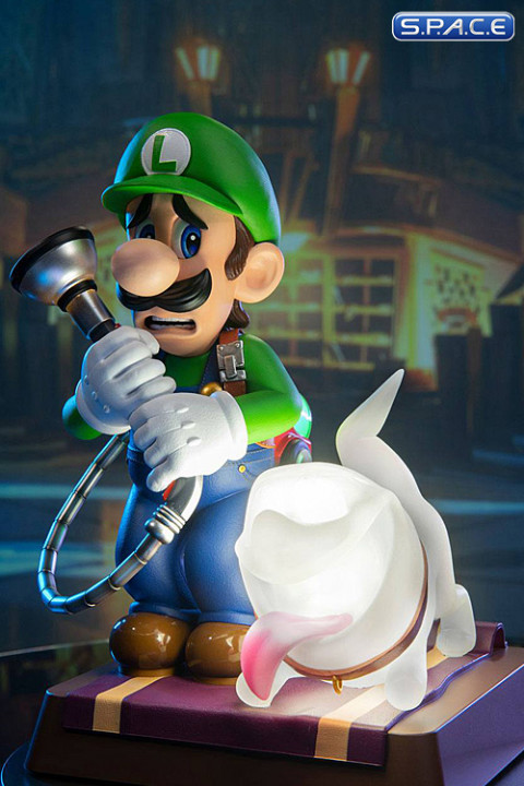 Luigi & Polterpup PVC Statue - Collectors Edition (Luigis Mansion 3)