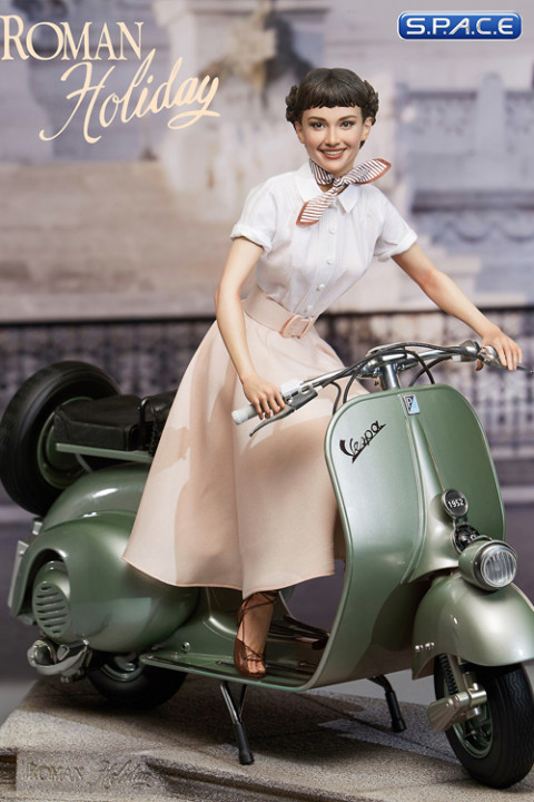 1/4 Scale Princess Ann & 1951 Vespa 125 Statue (Roman Holiday)