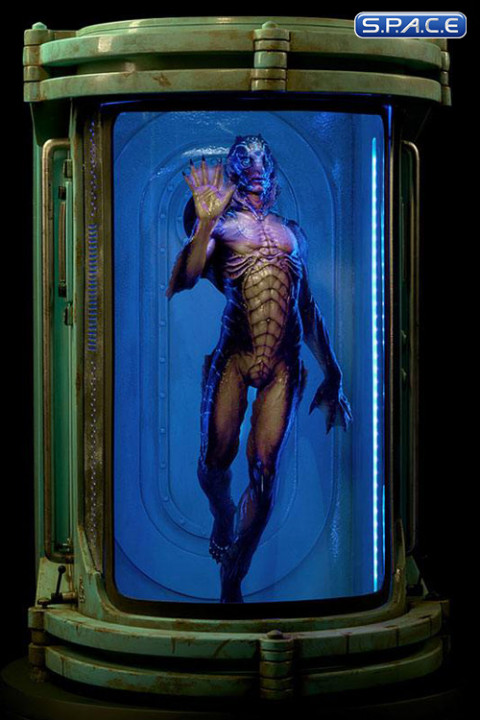 1/3 Scale Amphibian Man Maquette (The Shape of Water)