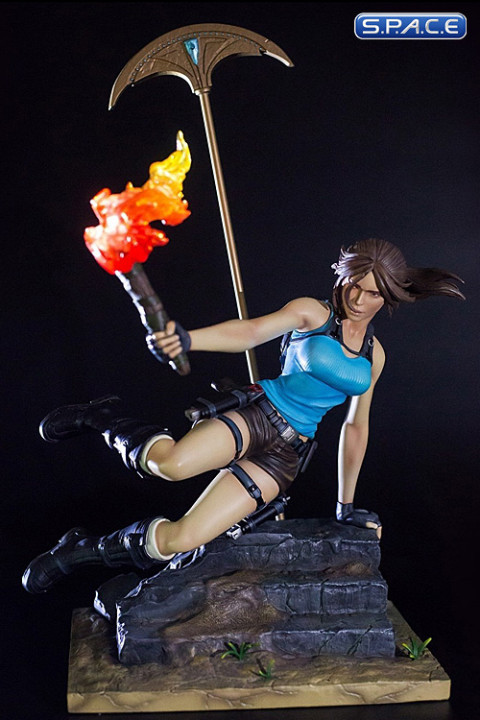 Lara Croft Statue (Lara Croft and the Temple of Osiris)