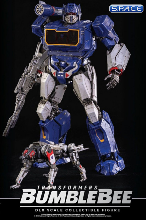 Soundwave and Ravage DLX Scale Collectible Figure (Bumblebee)