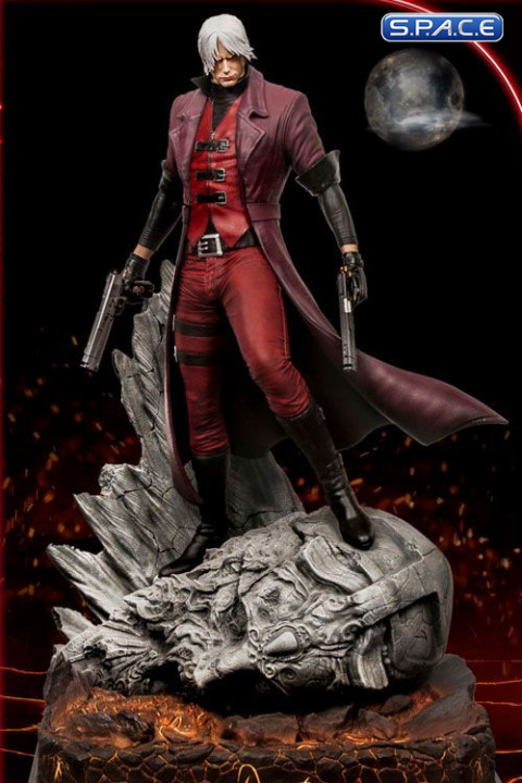 Dante Statue (Devil May Cry)