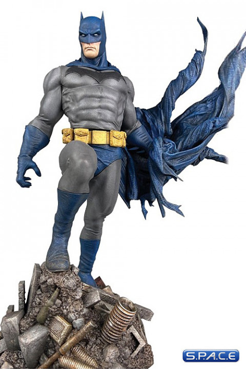 Batman Defiant DC Gallery PVC Statue (DC Comics)