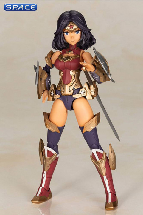 Wonder Woman DC Comics Cross Frame Girl Model Kit (DC Comics)