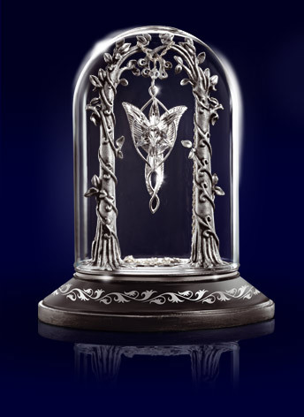 Arwen Evenstar Abendstern Display (The Lord of the Rings)