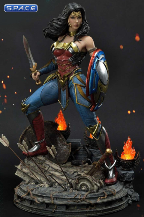 1/4 Scale Wonder Woman Premium Masterline Statue (Injustice 2)