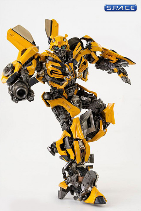 Bumblebee DLX Scale Collectible Figure (Transformers: The Last Knight)