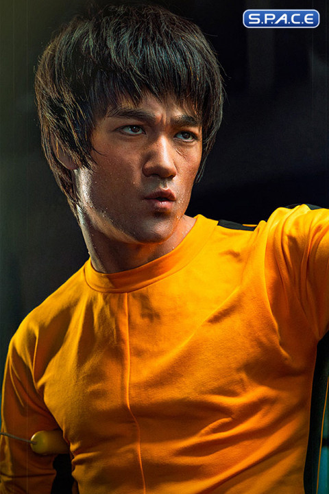 1:1 Bruce Lee Life-Size Bust (Game of Death)