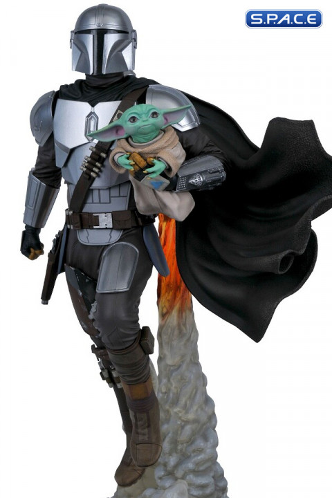 The Mandalorian & The Child Milestone Statue (The Mandalorian)