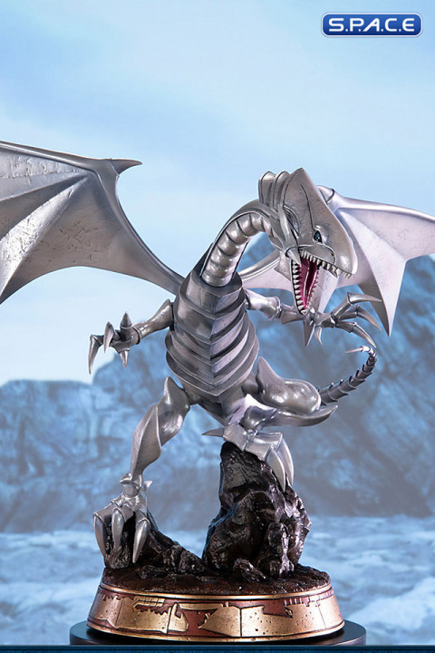Blue-Eyes White Dragon PVC Statue (Yu-Gi-Oh!)