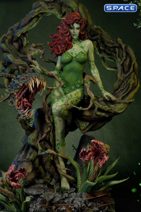 1/3 Scale Poison Ivy Museum Masterline Statue - Exclusive Version (Batman: Hush)