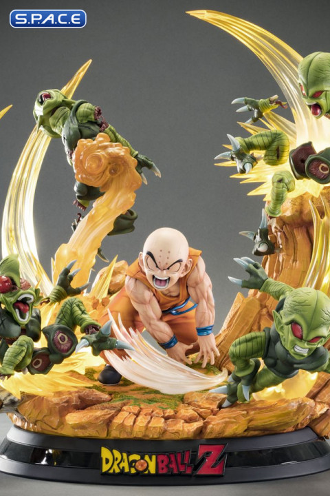 Kuririn vs. the Saibaimen HQS Statue (Dragon Ball Z)