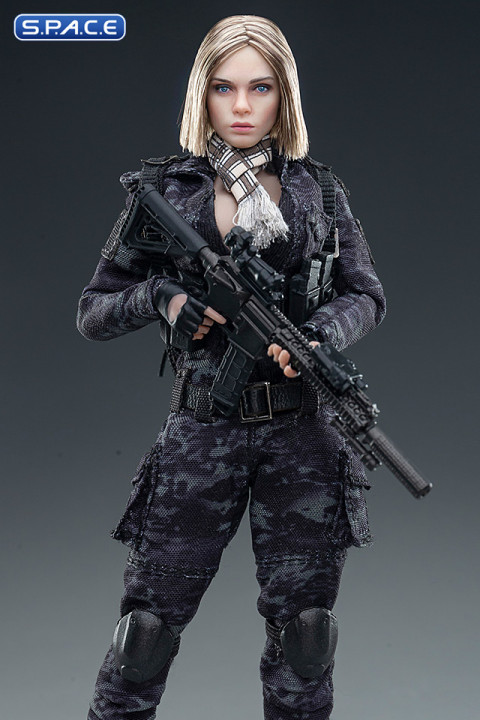 1/12 Scale Black MC Camouflage Woman Soldier - Villa