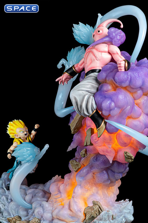 Gotenks vs. Majin Buu Statue (Dragon Ball Z)